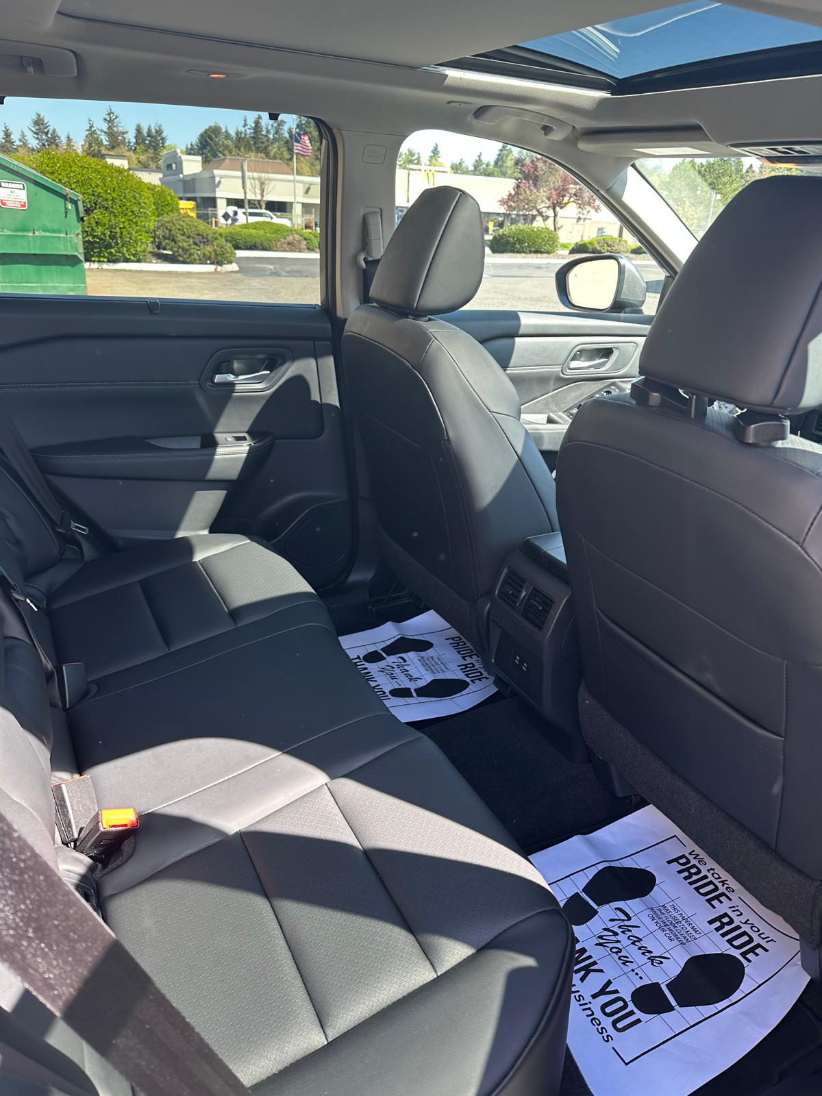 Vehicle 2 rear cabin after detailing